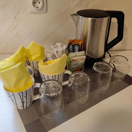 Oldbrick Pub Hotel Sombor Bagian luar foto